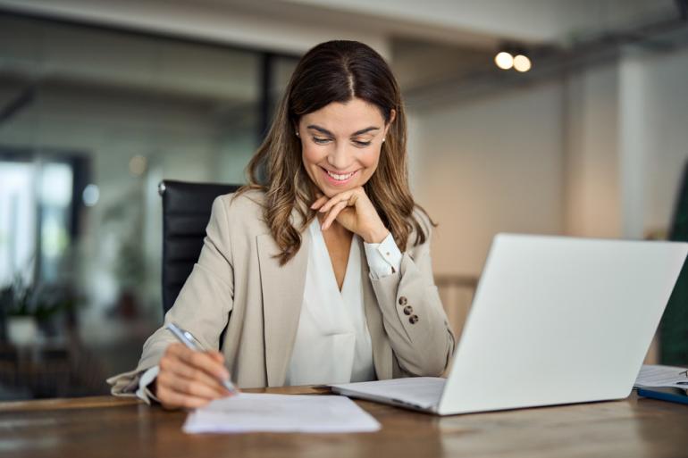 Mujer trabajando